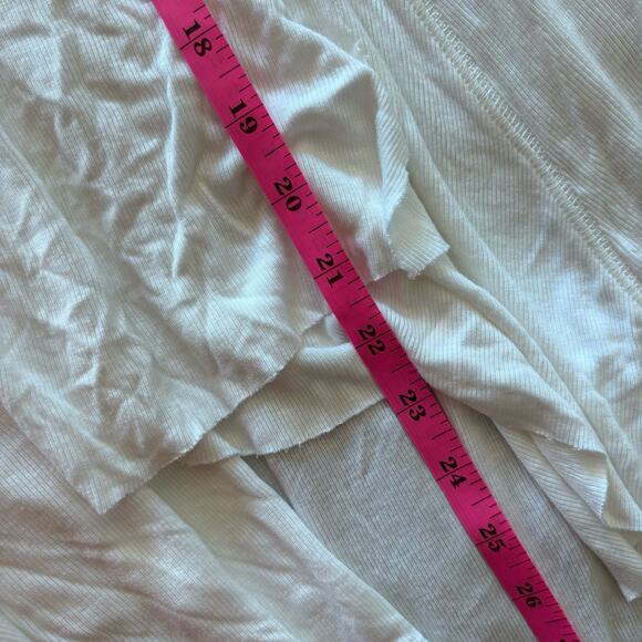 Free People Uptown Turtle Neck Shirt Size XS White Cream Flowy Choker Neck - Picture 10 of 11